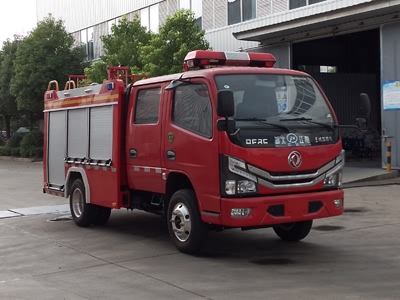 東風(fēng)藍牌水罐消防車